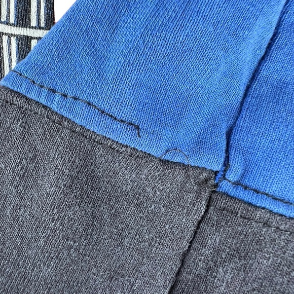 VTG Tonka Truck Garage Service V-Neck Shirt Size 4 Blue Black Colorblock Canada - Picture 9 of 11